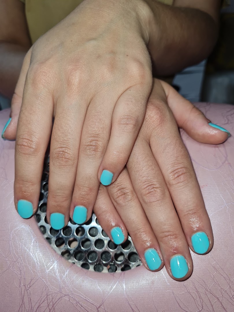 Maquillage permanent, Massage, Onglerie, Epilation · Photos 10