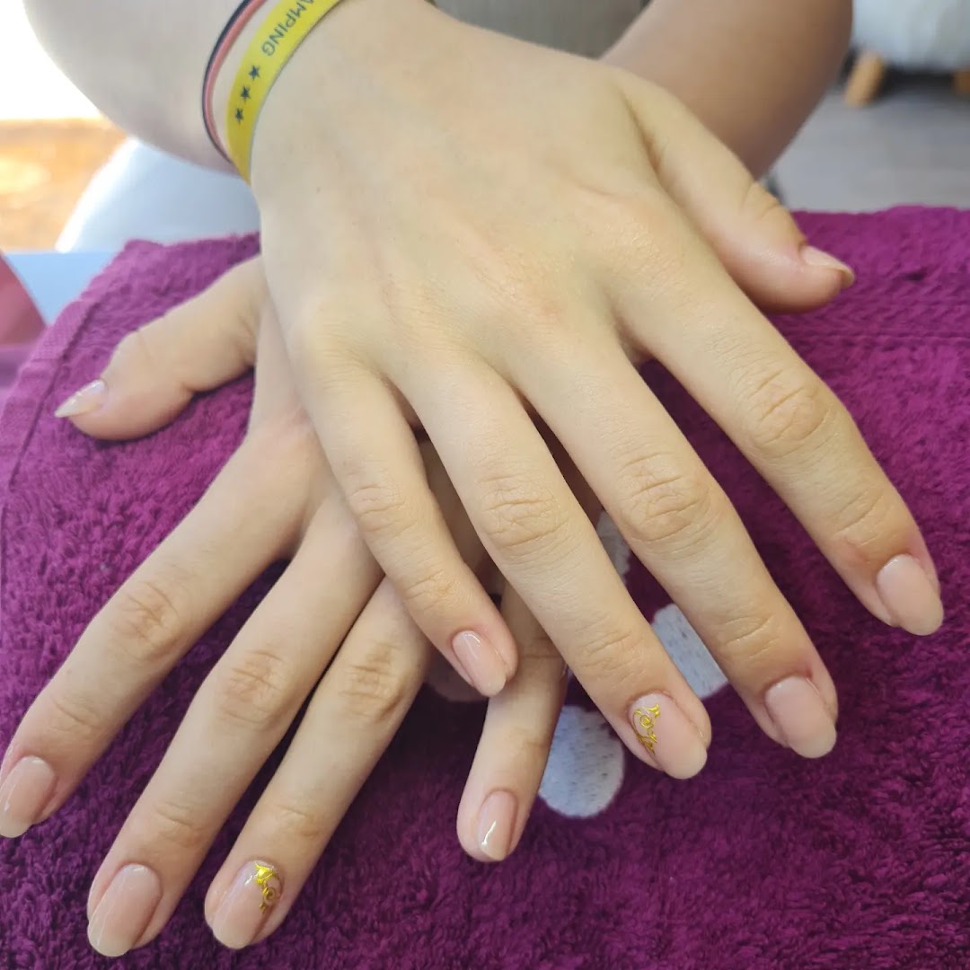 Maquillage permanent, Massage, Onglerie, Epilation · Photos 6